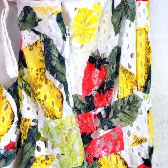 Lemoncello Tiered Dress. Size L - Picture 8 of 12